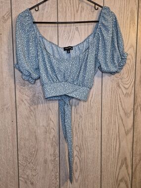 Light Blue Puff-Sleeve Tie-Front Crop Top